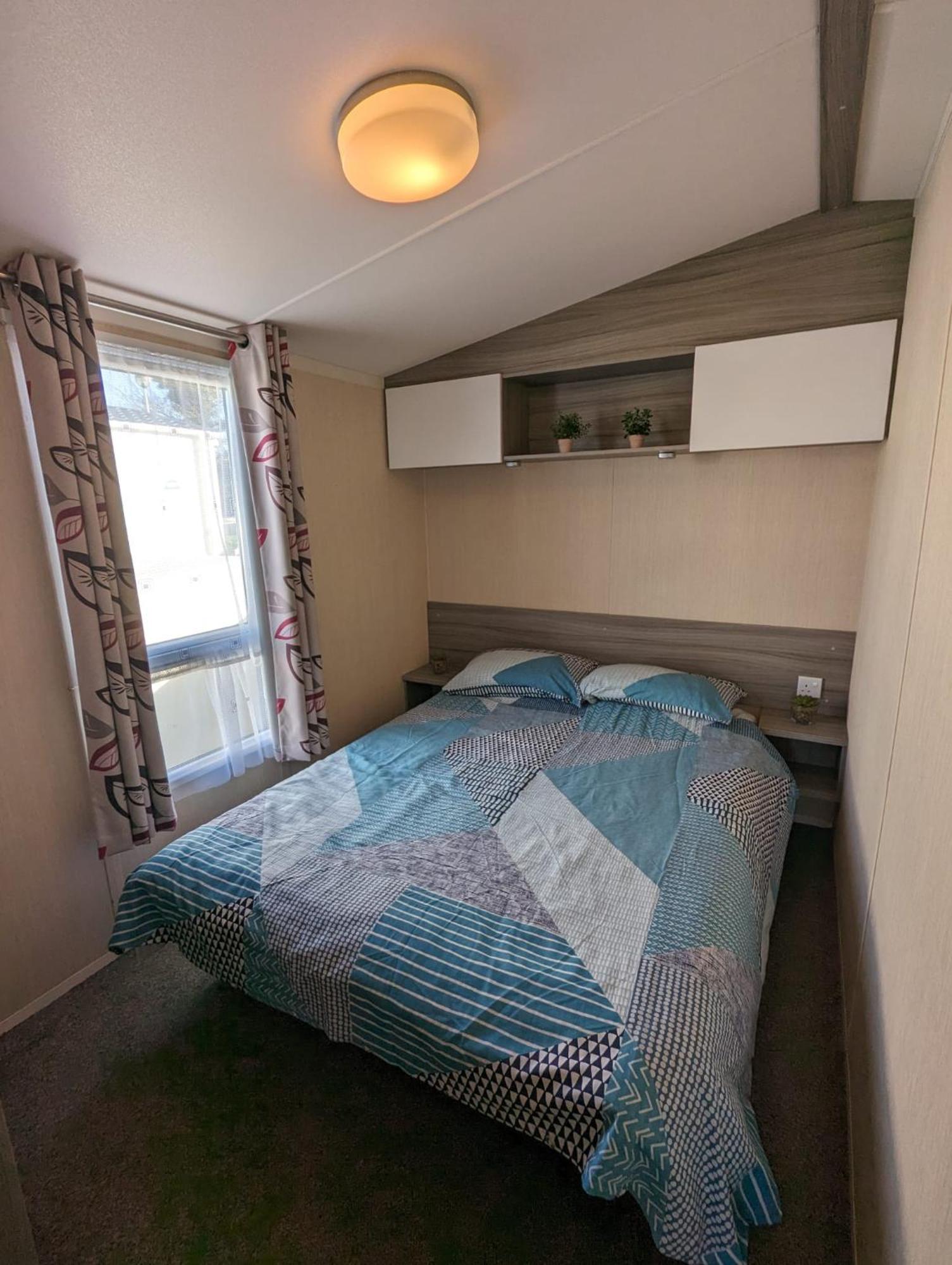 Relaxing Holiday Home Chickerell View Littlesea Haven Wyke Regis Exterior foto